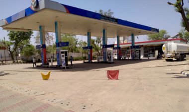 पेट्रोल पम्पो पर हड़ताल के चलते आमजन औऱ किसानों को हुई भारी परेशानी