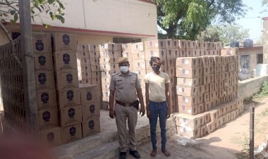 खेडली पुलिस ने 950 अग्रेजी शराब पेटी मय 10 चक्का कंटेनर के एक तस्कर गिरफ्तार