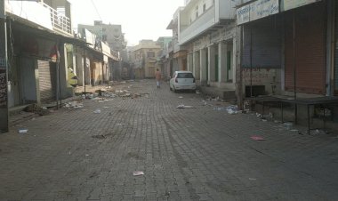 जिला कलेक्टर के आदेशानुसार बन्द रहे थानागाजी कस्बे के बाजार