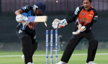 देशराज चाैधरी ने की तूफानी बल्लेबाजी, 3 बल्लेबाजाे काे किया स्टेंप बाेल्ड