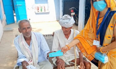 कोराना की दूसरी लहर के बचाव के लिए मास्क वितरण कर दिया सुरक्षित रहने का संदेश