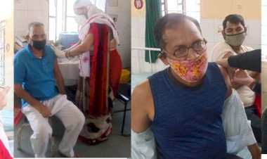 मीडियाकर्मियो ने लगवाई कोविड बचाव वैक्सीन