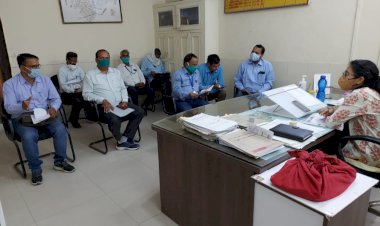 उपखण्डाधिकारी ने बैठक आयोजित कर पंजीकरण बढ़ाने के दिये निर्देश