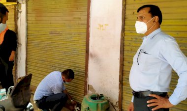 मुण्डावर मे बिना अनुमति खुली, प्रशासन ने की सीज