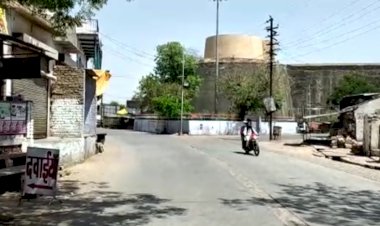 डीग कस्बे में दिखने लगा वीकेंड कर्फ्यू का असर
