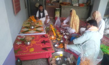 गहणकर के बाबा कमल आश्रम में कमलनाथ महाराज की समाधी का किया शिलान्यास