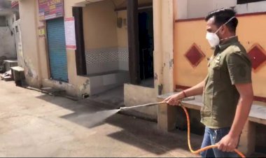 गुरला ग्राम पंचायत में किया गया सोडियम हाइपो क्लोराइड का छिड़काव