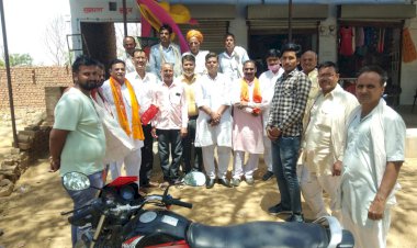 भाजपा कार्यकर्ताओं ने तृणमूल कांग्रेस के गुंडागर्दी के खिलाफ की नारेबाजी