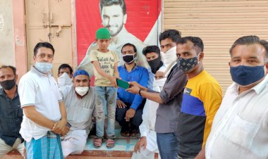 रोजेदार बच्चे ने मोबाइल लौटाकर दिया ईमानदारी का परिचय