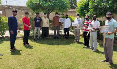 पश्चिम बंगाल में तृणमूल कोंग्रेस के शासन में हुए उपद्रव को लेकर भाजपा ने किया धरना प्रदर्शन