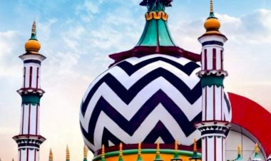 बरेली, दरगाह आला हज़रत के सज्जादानशीन मुफ्ती अहसन रज़ा क़ादरी (अहसन मियां) ने रंज ओ गम का इज़हार पेश करते हुए खिराज़ ए अक़ीदत की पेश