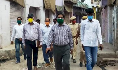 पैदल मार्च के दौरान नालो में दुर्गधं व सफाई व्यवस्था को लेकर भडके सम्भागीय आयुक्त