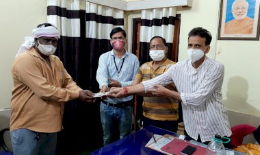 चेयरमैन संजय गिजगाडिया ने 4 कार्मिको काे किया सम्मानित