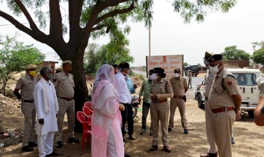 अलवर कलेक्टर ने किया राजस्थान हरियाणा बॉर्डर पर बने  नौगांवा चैक पोस्ट का निरीक्षण