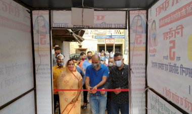 नगर पालिका द्वारा बाजार में लगवाए गए दो सैनिटाइज चेंबर