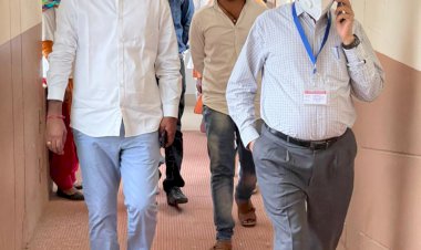 ज़िला कलेक्टर नन्नुमल पहाड़ियाँ और कॉंग्रेस PCC सचिव ललित यादव ने CHC ततारपुर का किया औचक निरिक्षण