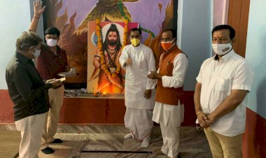 कोरोना गाइडलाइनो की पालना करते हुए मनाई भगवान परशुराम जयंती