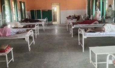 थानागाजी अस्पताल में कोविड मरीजो का इलाज भगवान भरोसे