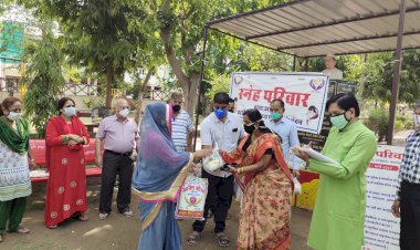 स्नेह परिवार ने जरुरतमंद परिवारों को राशन सामग्री की वितरण