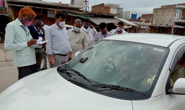 कठूमर बीडीओ व तहसीलदार ने आधा दर्जन गांवों का किया दाैरा, काटे चालान