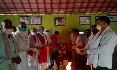 स्व.चौधरी अजीत सिंह की तेरहवीं पर श्रृद्धांजलि अर्पित कर उन्हें किया याद