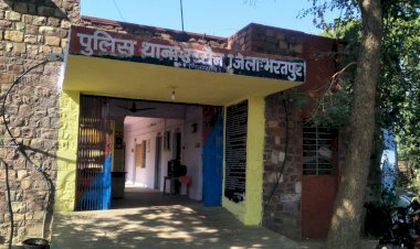 महिला की पीट-पीट कर की हत्या, पुत्र को किया घायल