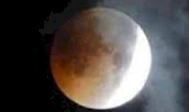 वैशाख माह की पूर्णिमा तिथि 26 मई को रहेगा चंद्र ग्रहण