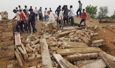 शेरानी आबाद के खिजुरपुरा में मकान गिरा,  दो मवेशी मरे