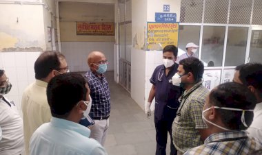 उपनिदेश ने कोविड वार्ड का किया निरीक्षण, व्यवस्थाओं की ली जानकारी