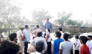 गोविंदगढ़ थाना क्षेत्र में गांव रामबास के जोहड़ में मिला वृद्ध का शव, क्षेत्र में फैली सनसनी