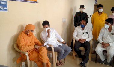 सांसद व विधायक ने किया अस्पताल का निरीक्षण, सांसद कोष से एक्सरे मशीन व अन्य सुविधा देने की घोषणा की