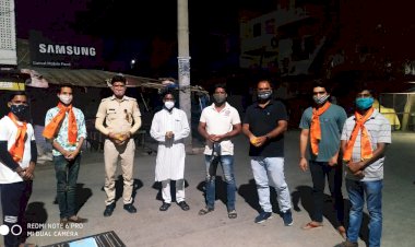 अखिल भारतीय विद्यार्थी परिषद करवर इकाई द्वारा किया गया कोरोना योद्धाओं का सम्मान