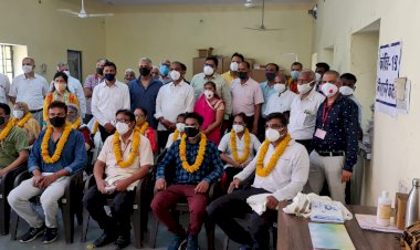 अपनी जान जोखिम में डालकर दूसरों की जान बचा कर पुण्य का कार्य कर रहे चिकित्साकर्मी - अवस्थी