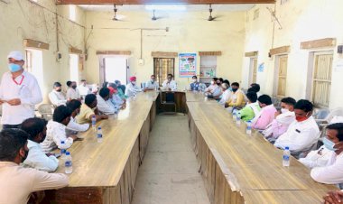 ओउम मानव सेवा समिति की बैठक में विद्युत शवदाह गृह बनाने का निर्णय