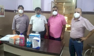 वर्ल्ड विजन इंडिया संस्था द्वारा सामुदायिक स्वास्थ्य केंद्र पर सामान किया भेंट