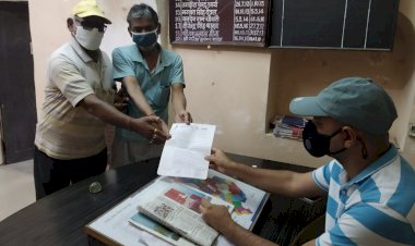 सांडघर की भूमि से अतिक्रमण हटाने व तार कशी कराने की मांग जीव सेवा समिति के पदाधिकारियों ने एसडीएम को सौंपा ज्ञापन