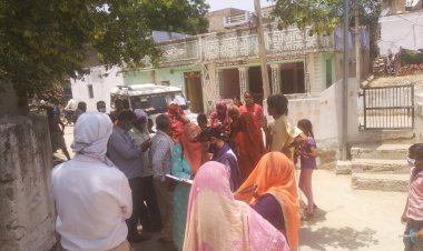 वोट बैंक की राजनीति में पेयजल को तरसे ग्रामीण, जलदाय विभाग के अधिकारियों ने किया दौरा