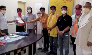 भरतपुर जिले में बिगड़ती कानून व्यवस्था को लेकर के भाजपा कार्यकर्ताओं ने एसडीएम को सौंपा ज्ञापन