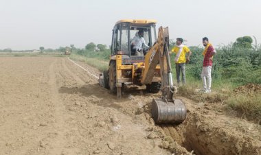 पेंड़का रोड पर खाताधारक की मौजूदगी में नगरपालिका जमीन की हुई पैमाइश