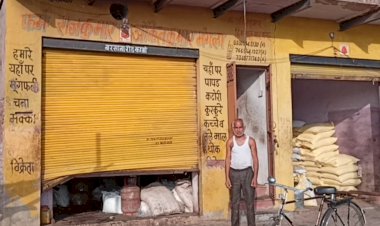 ढाई लाख रुपए कीमत के रिफाइंड चोरी कर ले गए चोर, पुलिस गस्त सवालों के घेरे में