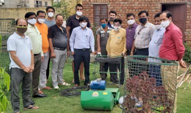 लायंस क्लब बहरोड रॉयल के द्वारा पताशा मार्केट स्थित शहीद पार्क को दिए आवश्यक उपकरण