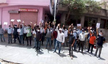 बयाना के शिक्षित बेरोजगारो ने जयपुर में किया सांकेतिक धरना प्रदर्शन