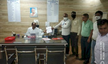 पंचायती राज मंत्रालयिक 7 सूत्रीय मांग को लेकर मुख्यमंत्री को सौपा ज्ञापन