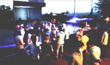 बानसूर में पुलिस पर एक बच्ची को थप्पड़ मारने का आरोप, महिलाओं ने की पुलिस पर हमला कर बंधक बनाने की कोशिश