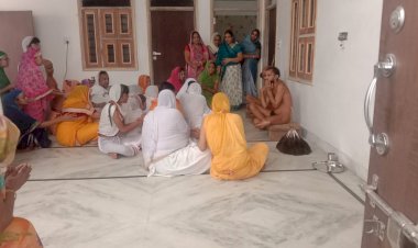 दिगम्बर जैन साध्वी सहित दो संतो का गाडरमाला में मंगल प्रवेश