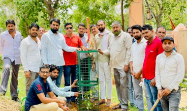 अखिल भारतीय कांग्रेस कमेटी के पूर्व राष्ट्रीय अध्यक्ष राहुल गांधी का 51 वां जन्मदिन मनाया