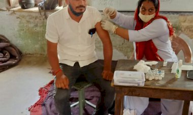 टीका लगवाने को लेकर दिखी लोगों में काफी जागरूकता, 18 प्लस वाले युवाओं ने लगवाया कोरोना का टीका
