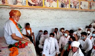 पूर्व मंत्री डॉ रोहिताश शर्मा पहूंचे बानसूर, भाजपा कार्यकर्ताओ ने किया जोरदार स्वागत