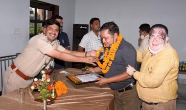 लायंस क्लब बहरोड रॉयल द्वारा आयोजित हुआ डॉक्टर्स सम्मान समारोह