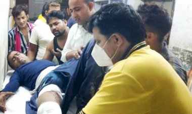 दो बाइक सवार पर पांच लोग डम्फर- टैक्टर की टक्कर घायल